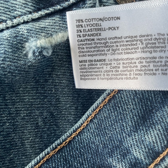 Yoga Jeans High-waisted Medium Blue Tapered Leg Mildly Distressed Jeans - Picture 9 of 12